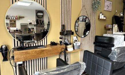Au salon chez Julia, Coiffeur & Head Spa : Coiffeur à Granville