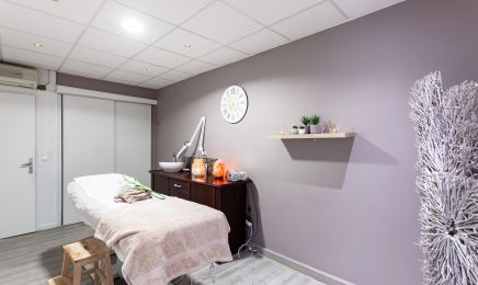 Escale beauté  : Manucure à Domène
