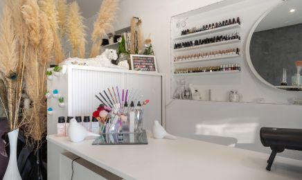 BELLINAILS : Manucure à Locon