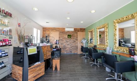 Image in : Coiffeur à Mardié