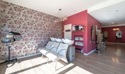 A Cause des Garçons : Barbier à L'Union