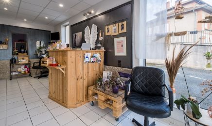 Les Deux L Coiffure : Coiffeur à Cambon 