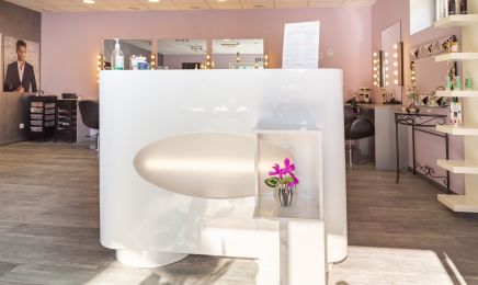 Curlyss : Coiffeur à Froges