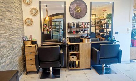 Le Salon de Sandy : Coiffeur à Saint-Vallier-de-Thiey
