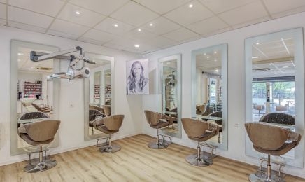 Alexandre Coiffure : Coiffeur à Cailloux-sur-Fontaines