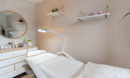 A l’Aurore de la Beauté  : Manucure à Téterchen