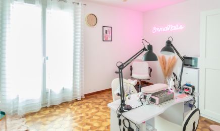 Emma Nails  : Manucure à La Garde