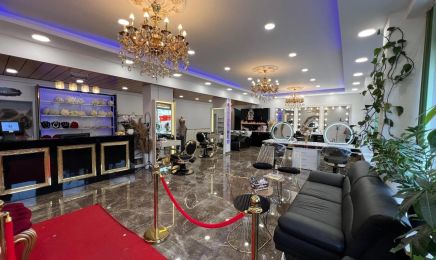 Hadis Friseur : Kosmetikstudio in München