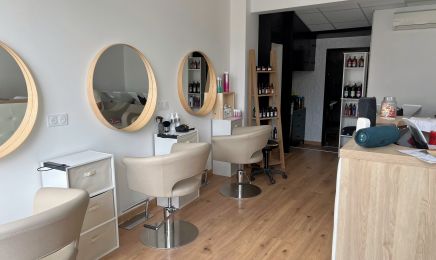 LR Coiffure & Make up Artist : Coiffeur à Puylaurens
