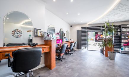 Lyse Brunier  : Coiffeur à L'Île-d'Olonne