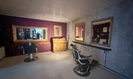 Cut and Dye: Friseur in Oldenburg
