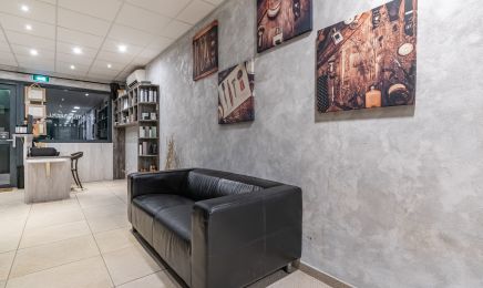 L’imprevu : Coiffeur à Challes-les-Eaux