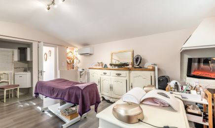 La Beauté des Reines  : Institut de beauté à Aubais