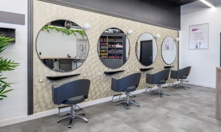 Viva La Vie by Valérie - Référence - Distré  : Coiffeur à Distré