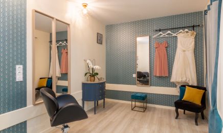 Artemoda factory by emilie : Coiffeur à Richelieu