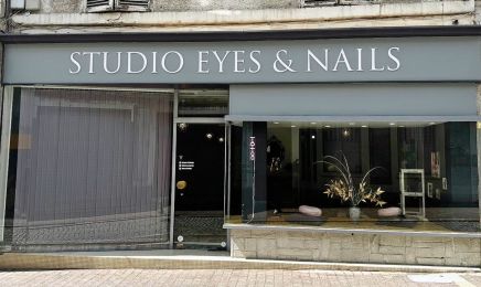 Studio Eyes & Nails  : Institut de beauté à Bourges