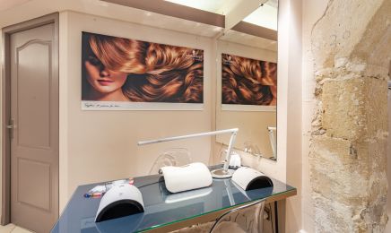 Les ciseaux d'Amandine - Grignan  : Institut de beauté à Grignan