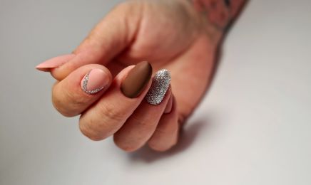 Coquette : Manucure à Arzal