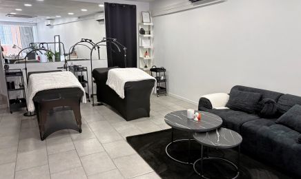 Lashroom by Ilona  : Manucure à Muret
