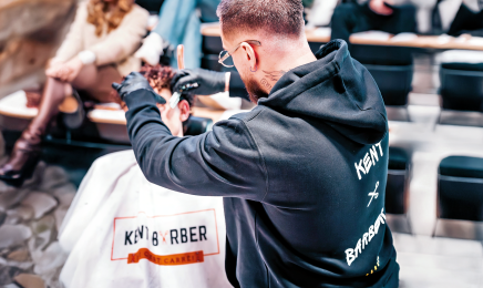Kent Barber : Coiffeur à Gries
