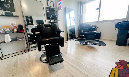 Menino Barber  : Barbier à Leers