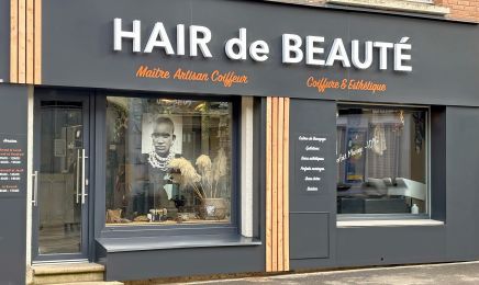Hair de Beauté : Manucure à Clary