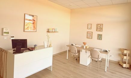 Maison de la beauté : Manucure à L'Isle-Jourdain