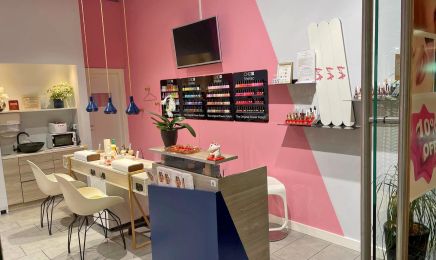 L.A. Nails - Frankfurt am Main: Kosmetikstudio in Frankfurt am Main