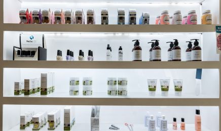 Khroma Nail Bar - Marseille 12e : Manucure à Marseille