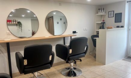 Chez La So : Coiffeur à Torcy