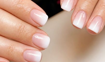 Les Ongles des filles  : Manucure à Galgon