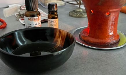 Dominik Decare - Holistic Expert - Massothérapeute - Soins Energétiques : Coiffeur à Chantilly
