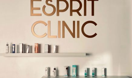 Esprit Clinic  : Coiffeur à La Rochelle