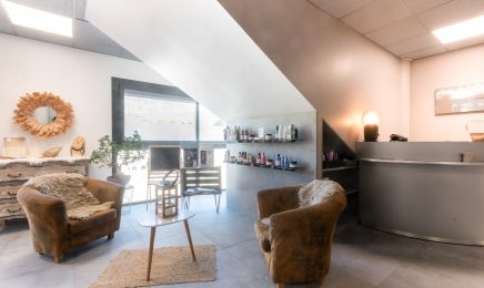 Up St’Hairs chez Fabienne  : Coiffeur à Drumettaz-Clarafond