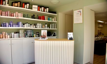 Fred AK By Frédéric Coiffure : Coiffeur à Six-Fours-les-Plages