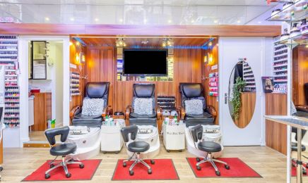 Five Star Nails and Hair : Manucure à Paris
