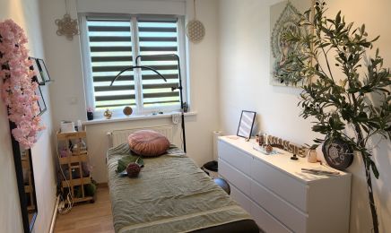 Univers beauté by Vanessa  : Manucure à Bouchain