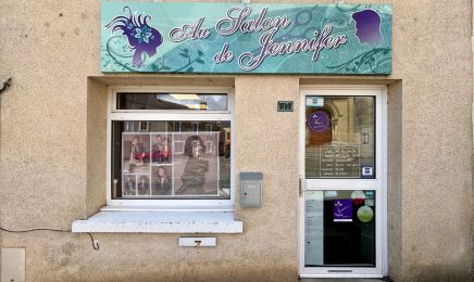 Au salon de Jennifer : Coiffeur à Fyé