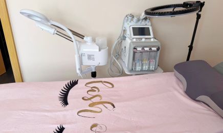 Jenny Beauty: Nagelstudio in Grafing bei München
