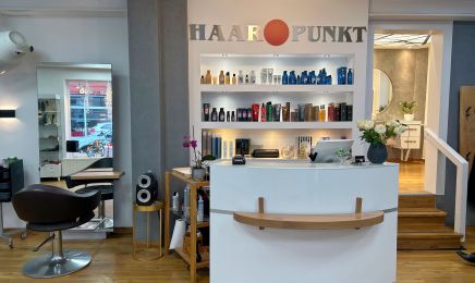 Friseursalon Haar Punkt Pasing: Friseur in München