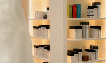 Aglaia: Kosmetikstudio in Köln