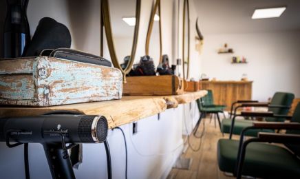 Le Cocon-Atelier Coiffure : Coiffeur à Moustey