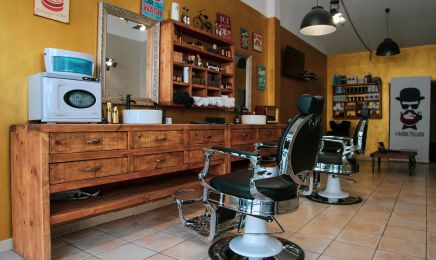 M & c barber shop : Barbier à Saint-Laurent-de-la-Salanque