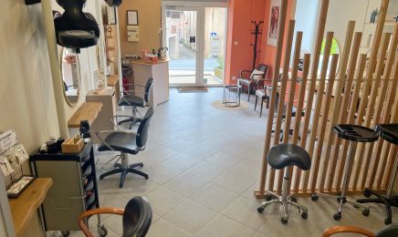 Chez L' : Institut de beauté à Villalier