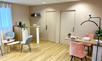 Les Mamz'elles - Bar à beauté  : Manucure à Fillière