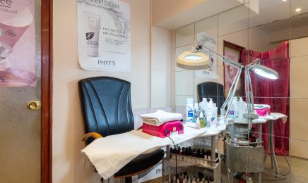 Anne-Audrey Soins Esthétiques : Manucure à Paris