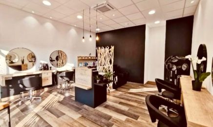 L'Evidence : Coiffeur à La Chapelle-de-Surieu