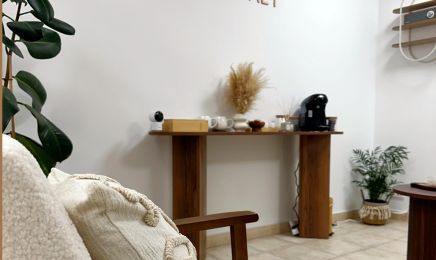 Dermaet : Institut de beauté à Jons