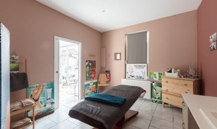 Emilie esthetique  : Manucure à Cognac