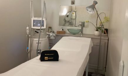 Delphine Institut : Manucure à Libourne